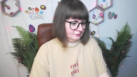 zannadreil online show from April 2, 6:16 pm