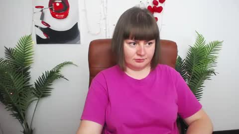zannadreil online show from May 21, 11:17 am