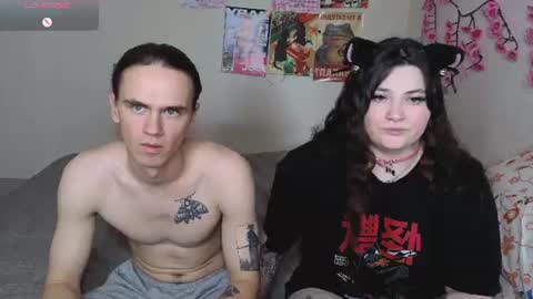 Snapshot of zanpakut0 chatting on July 8, 1:59 pm KESSY AND CHARLIEPVT OPEN online show from July 8, 1:59 pm