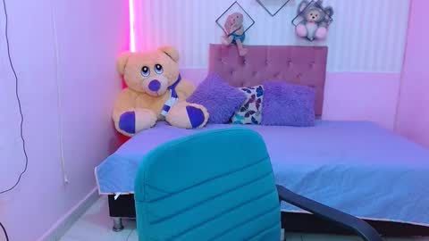 Zara online show from December 21, 11:50 am