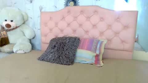 Zara online show from February 23, 12:13 pm