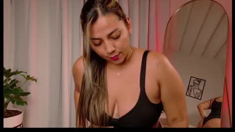 Zara Nova online show from January 17, 1:21 am