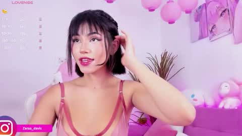 Zara online show from March 15, 11:00 pm