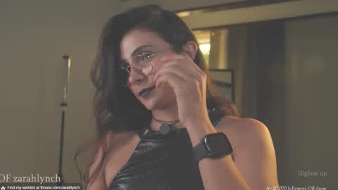 Snapshot of zarahlynch chatting on November 6, 10:10 pm Miss Lynch Next show 2911 online show from November 6, 10:10 pm