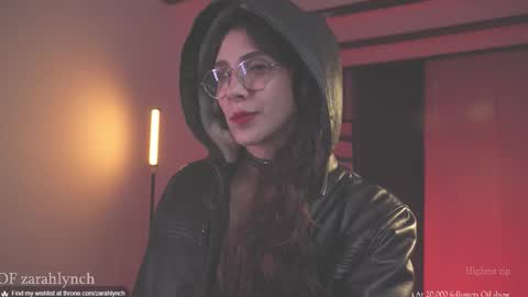 Snapshot of zarahlynch chatting on November 16, 10:48 pm Miss Lynch Next show 2911 online show from November 16, 10:48 pm