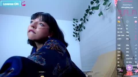 Snapshot of zaramuley chatting on January 27, 5:36 am Zara muley online show from January 27, 5:36 am