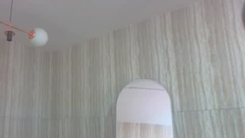 Snapshot of zarcasutra_t chatting on February 10, 12:42 pm Isabella online show from February 10, 12:42 pm