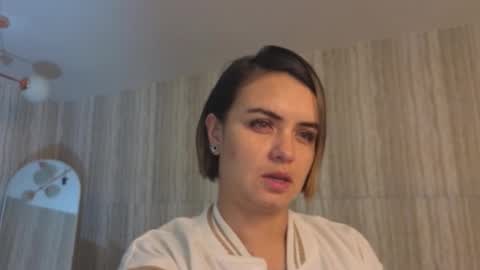 Snapshot of zarcasutra_t chatting on February 16, 12:56 pm Isabella online show from February 16, 12:56 pm