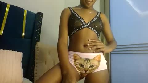 zariah online show from April 17, 10:35 pm