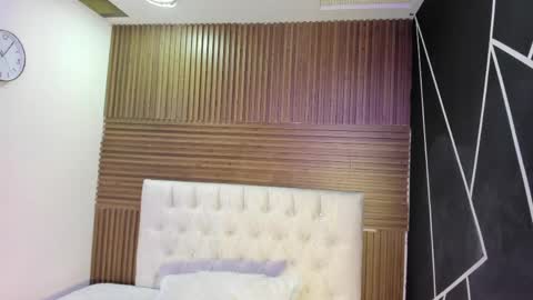 Zarina Waynne online show from March 26, 1:28 pm