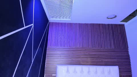 Zarina Waynne online show from April 4, 3:20 pm