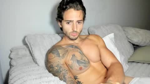 Snapshot of zaylanez chatting on May 13, 4:43 am Zay lanez online show from May 13, 4:43 am