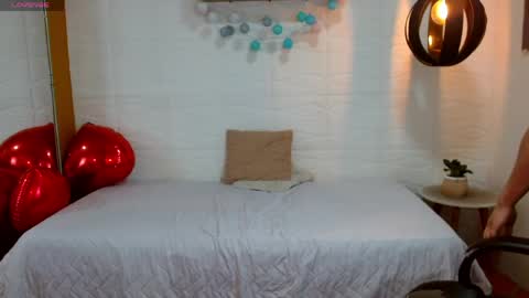 zayn_clausen online show from April 15, 7:58 pm