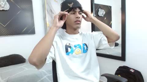 Zayn online show from March 27, 7:35 pm