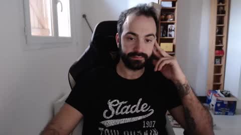 Snapshot of zazou3113 chatting on January 31, 3:11 pm Grizzly Bear online show from January 31, 3:11 pm