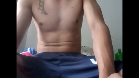 ze online show from November 26, 8:54 pm