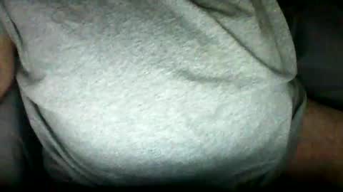 Snapshot of zeddie71 chatting on January 1, 3:56 am zeddie71 online show from January 1, 3:56 am