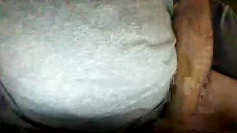 Snapshot of zeddie71 chatting on January 1, 4:50 pm zeddie71 online show from January 1, 4:50 pm