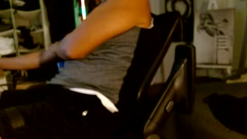 Snapshot of zedlav4 chatting on November 19, 2:11 am zedlav4 online show from November 19, 2:11 am