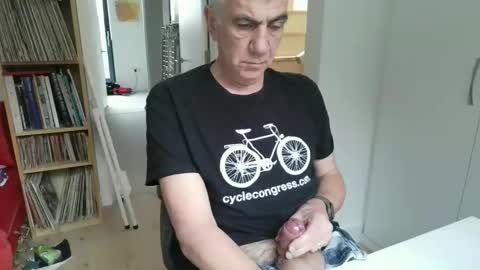 zeep16 online show from December 5, 11:08 am