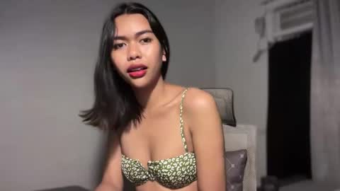 Zo online show from November 22, 5:01 pm