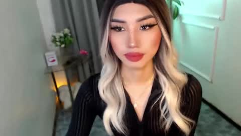 zelainalovetocum online show from February 7, 2:29 am