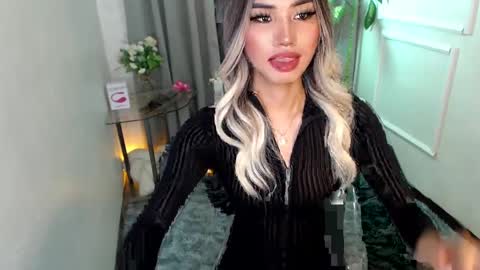 zelainalovetocum online show from February 7, 5:31 am