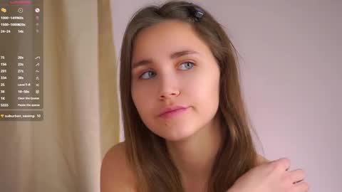 Snapshot of zeldaes chatting on December 14, 1:22 am Emilia online show from December 14, 1:22 am