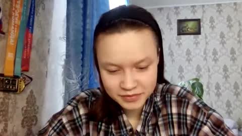 Snapshot of zenaidafairleigh chatting on February 5, 7:13 am Ammy online show from February 5, 7:13 am