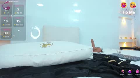 Zenda Evans online show from February 20, 6:39 am