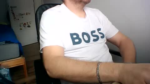 Snapshot of zenlem chatting on June 10, 6:12 am zenlem online show from June 10, 6:12 am