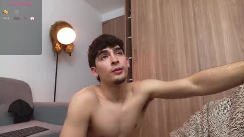 Snapshot of zenn_rush chatting on January 29, 3:37 pm Zenn online show from January 29, 3:37 pm