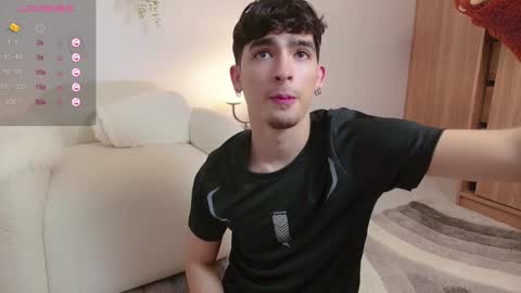 Snapshot of zenn_rush chatting on March 8, 1:36 pm Zenn online show from March 8, 1:36 pm