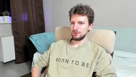 Andrew online show from December 12, 10:09 pm