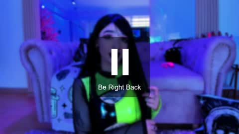    online show from January 31, 2:17 pm