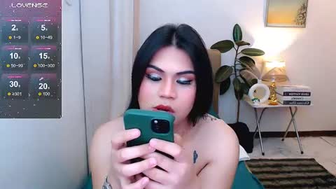 Snapshot of zephyraaaaa chatting on June 16, 3:58 pm zephyraaaaa online show from June 16, 3:58 pm