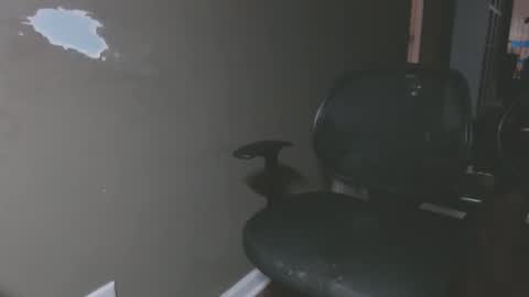 bambi cumslut online show from February 8, 8:42 pm