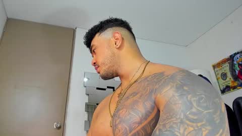 zeus strong online show from January 16, 10:23 pm