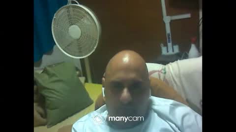 Snapshot of zeusdioss chatting on April 25, 3:42 am zeusdioss online show from April 25, 3:42 am