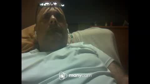 Snapshot of zeusdioss chatting on April 28, 4:28 am zeusdioss online show from April 28, 4:28 am