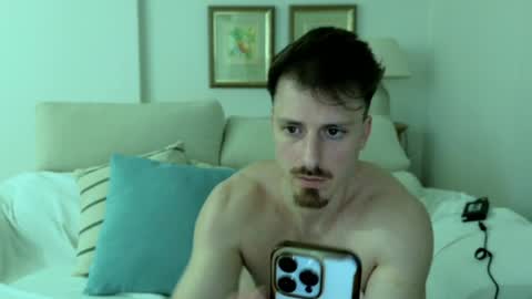 Zeus Octavian online show from April 3, 2:53 am