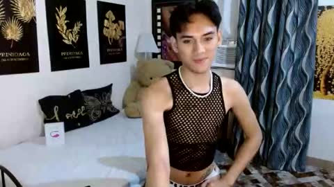 zavier skinny asian online show from December 22, 11:24 pm