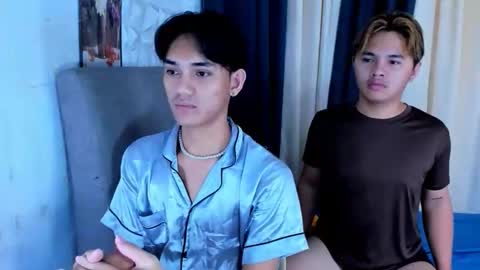 zavier skinny asian online show from February 28, 2:01 am