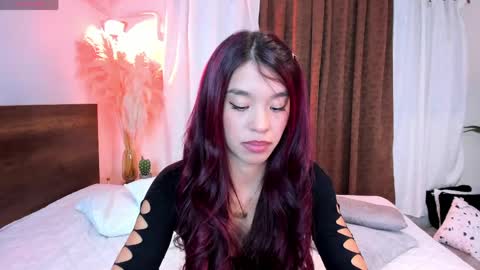 Snapshot of zhafiro_ chatting on May 30, 9:45 pm Zhafi online show from May 30, 9:45 pm