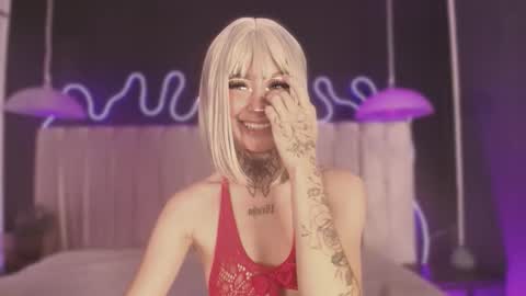 zhally_dee online show from March 18, 7:39 pm