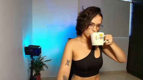 Zhara online show from April 9, 11:59 am