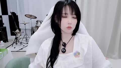 Snapshot of zhen0 chatting on May 18, 1:39 pm zhen online show from May 18, 1:39 pm