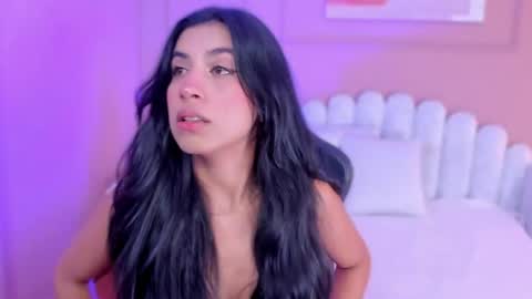 ZIA online show from April 14, 7:31 pm