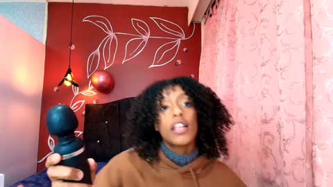 Zia Green online show from January 29, 3:04 pm