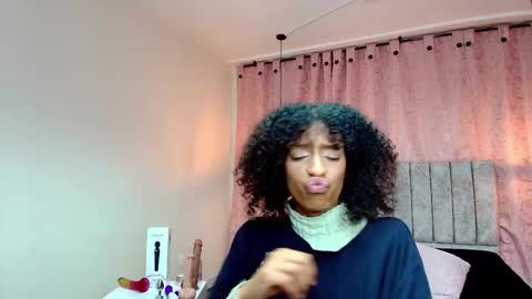 Zia Green online show from March 8, 10:45 pm